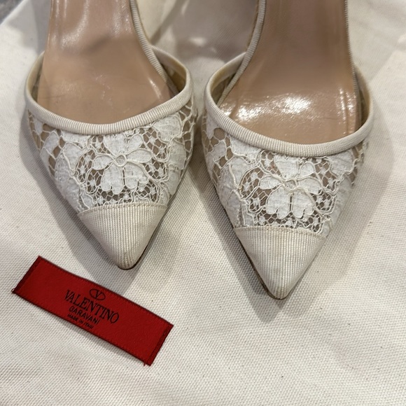 VALENTINO GARAVANI LACE CREAM WEDGE WITH ANKLE TIE. RARE. BOX INCLUDED - Picture 9 of 15